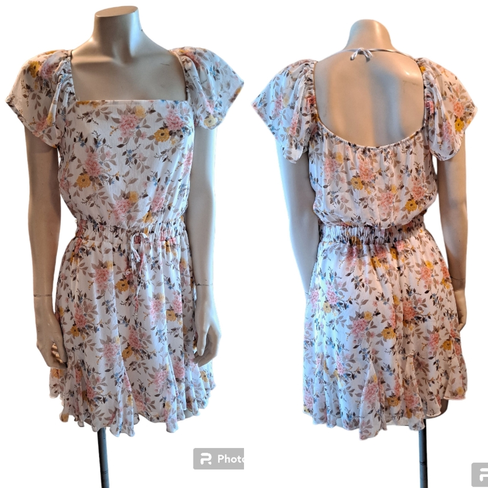 Mi Ami dainty floral lined dress